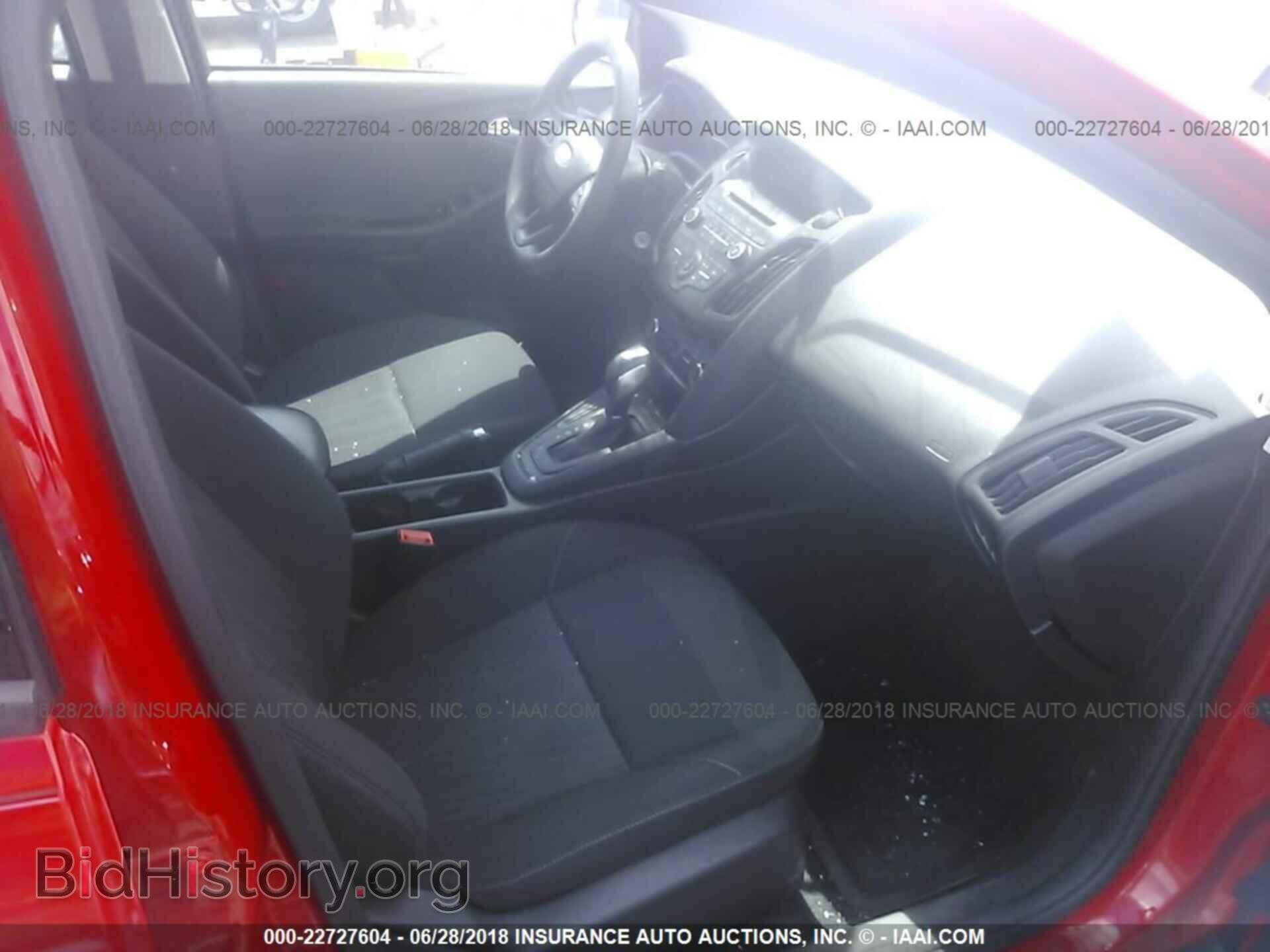 2015 Ford Focus - VIN: 1FADP3F26FL299644 - Photo 5