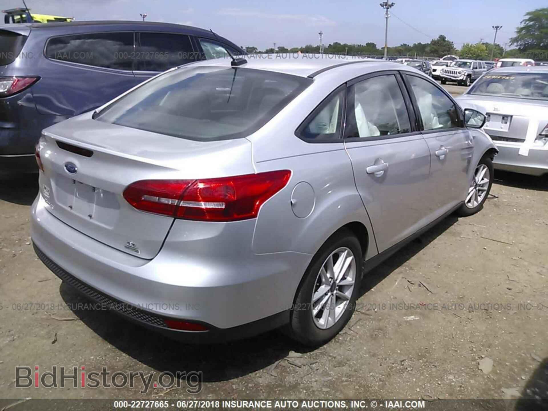 2017 Ford Focus - VIN: 1FADP3FE6HL238341 - Фото 4