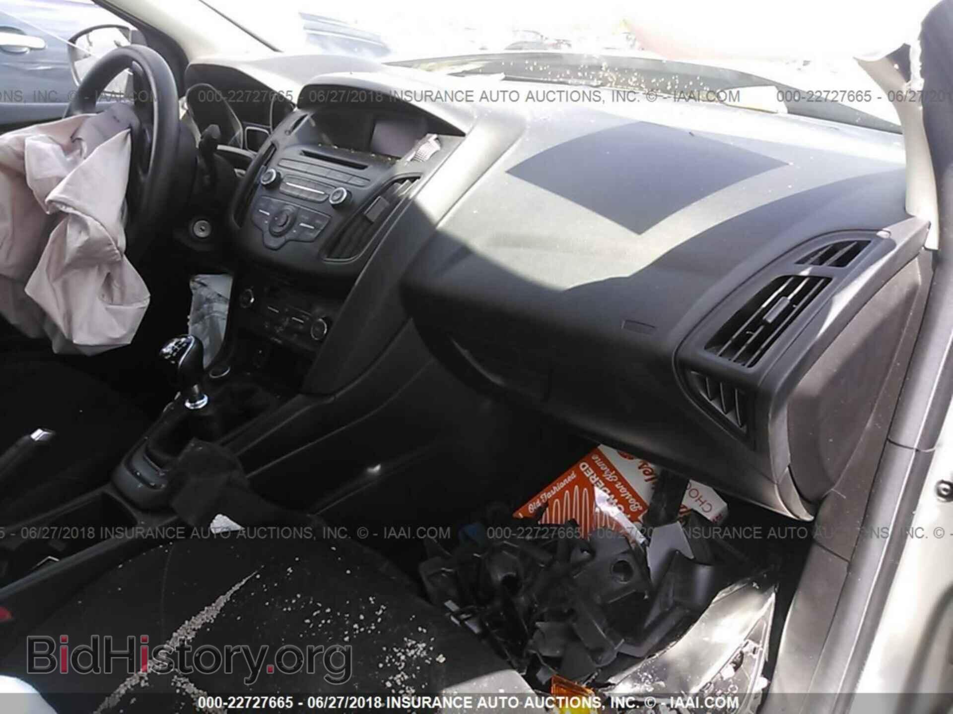 2017 Ford Focus - VIN: 1FADP3FE6HL238341 - Фото 5