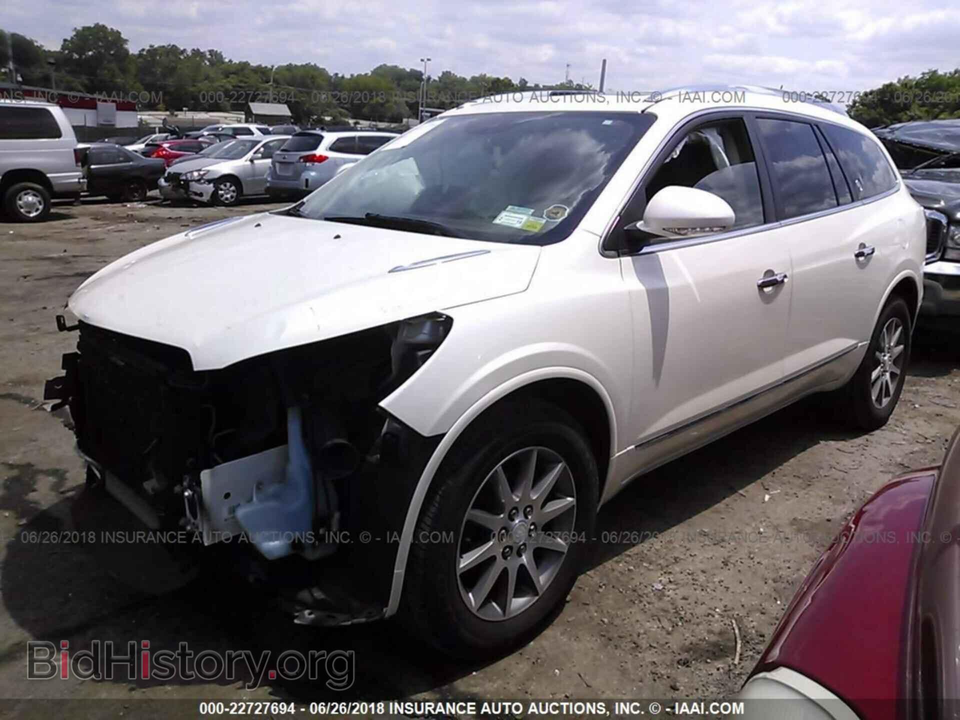 2014 Buick Enclave - VIN: 5GAKVBKD5EJ251217 - Фото 2