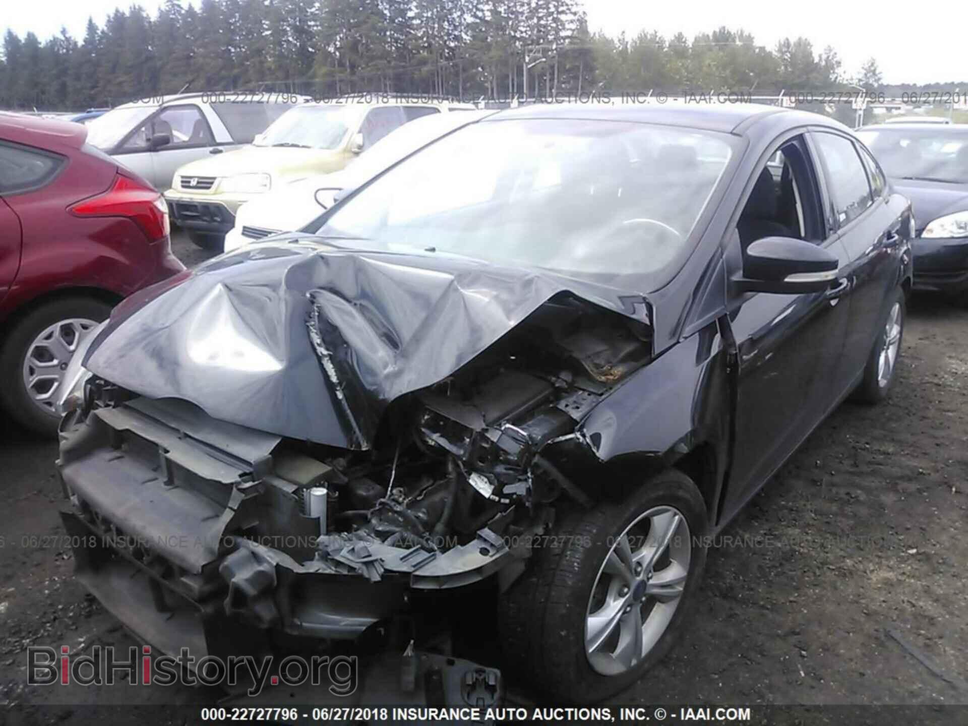 2013 Ford Focus - VIN: 1FADP3F28DL268117 - Photo 2
