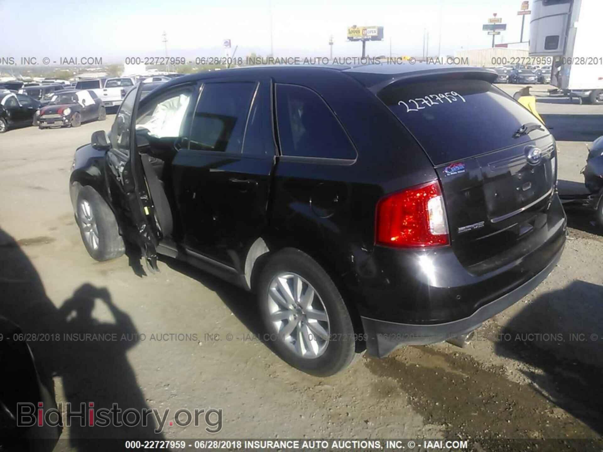 2013 Ford Edge - VIN: 2FMDK3JCXDBC21983 - Photo 3