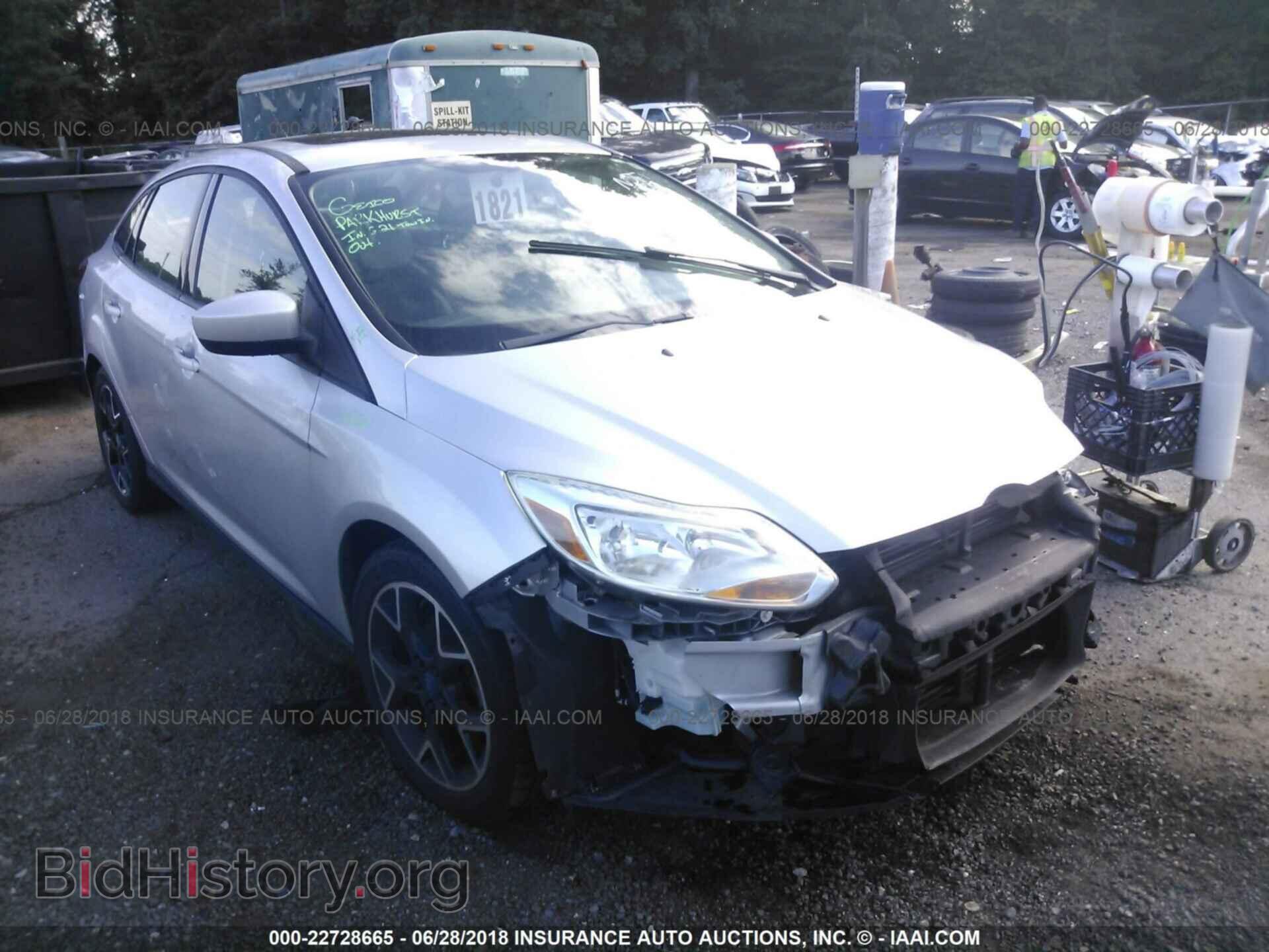 Photo 1FAHP3F25CL183025 - Ford Focus 2012
