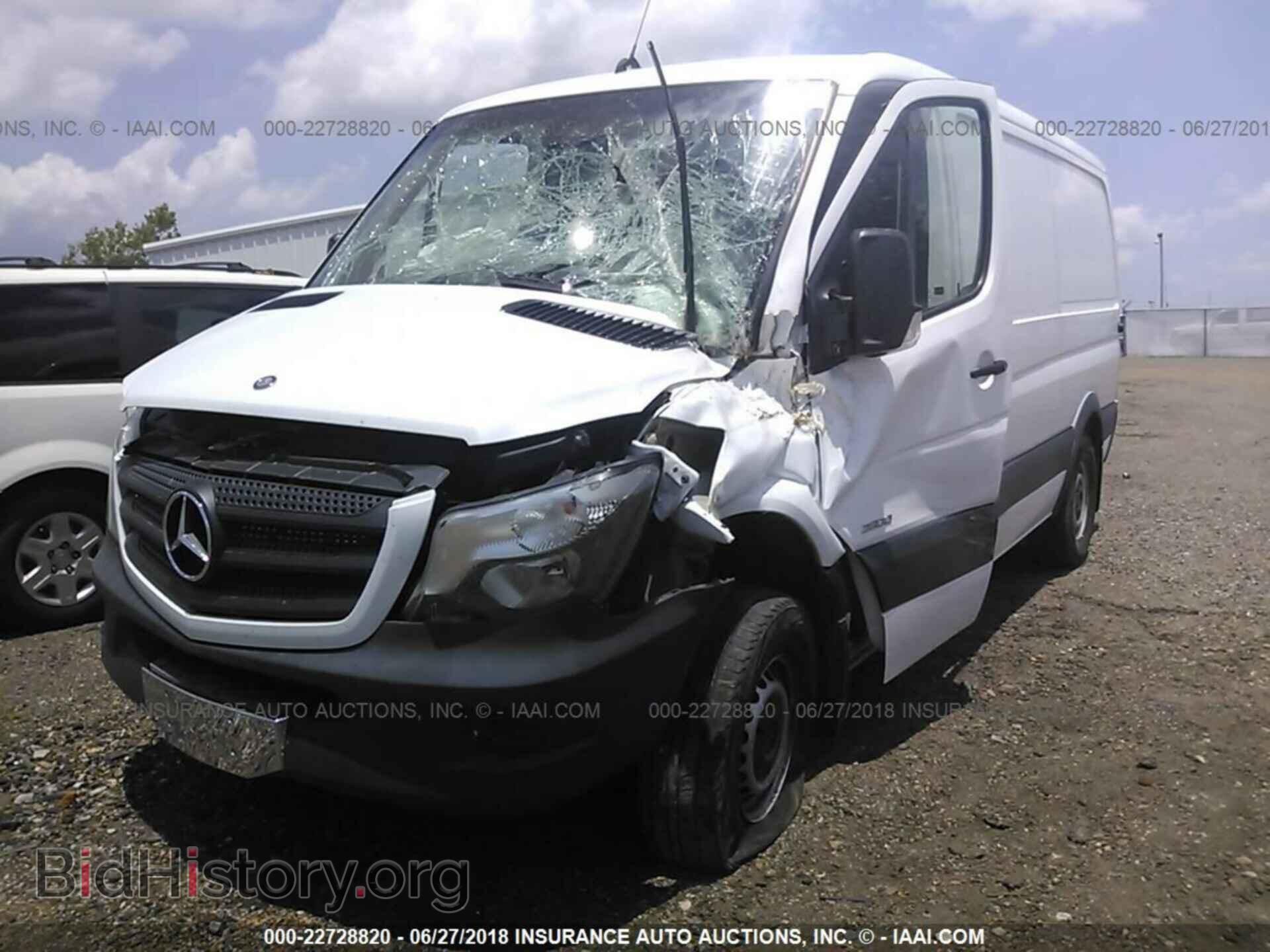 2014 Mercedes-benz Sprinter - VIN: WD3PE7CC2E5854281 - Фото 2