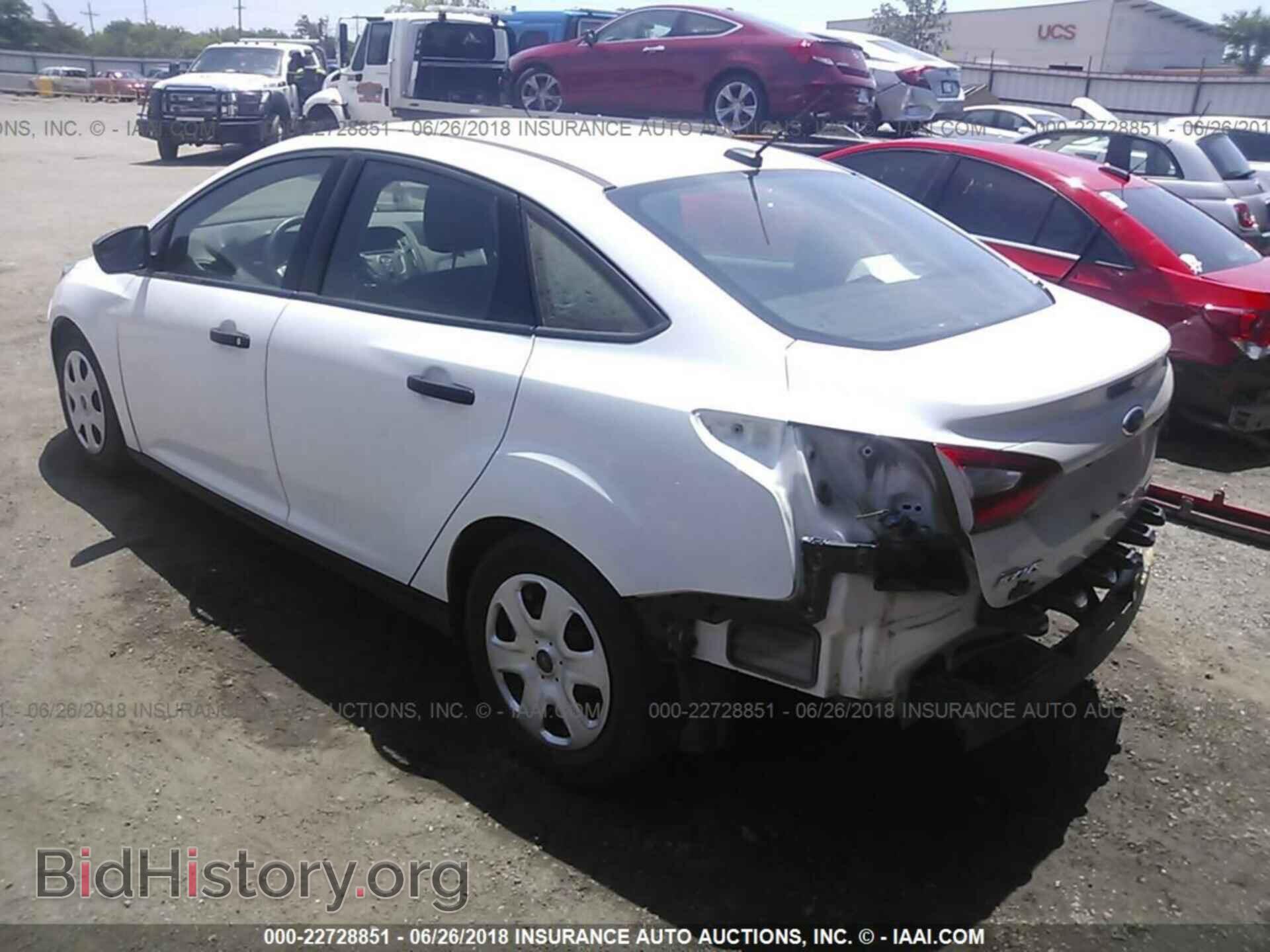 2014 Ford Focus - VIN: 1FADP3E21EL246768 - Фото 3