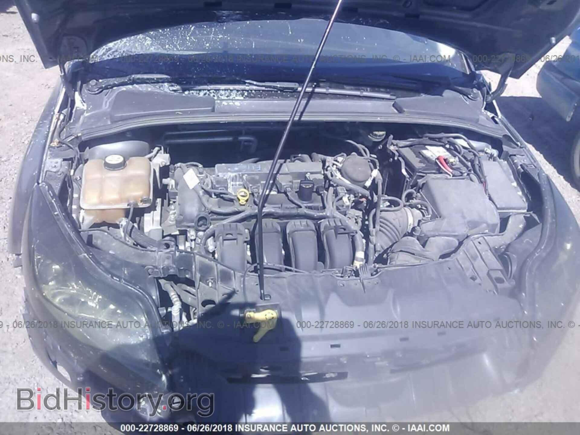 2012 Ford Focus - VIN: 1FAHP3E23CL370863 - Photo 10