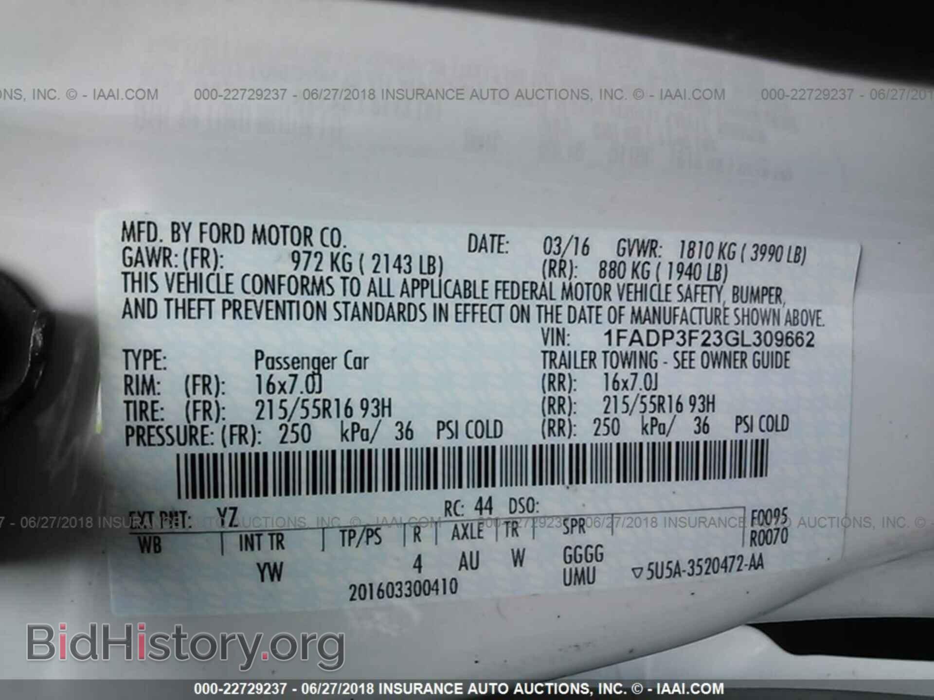 2016 Ford Focus - VIN: 1FADP3F23GL309662 - Photo 9