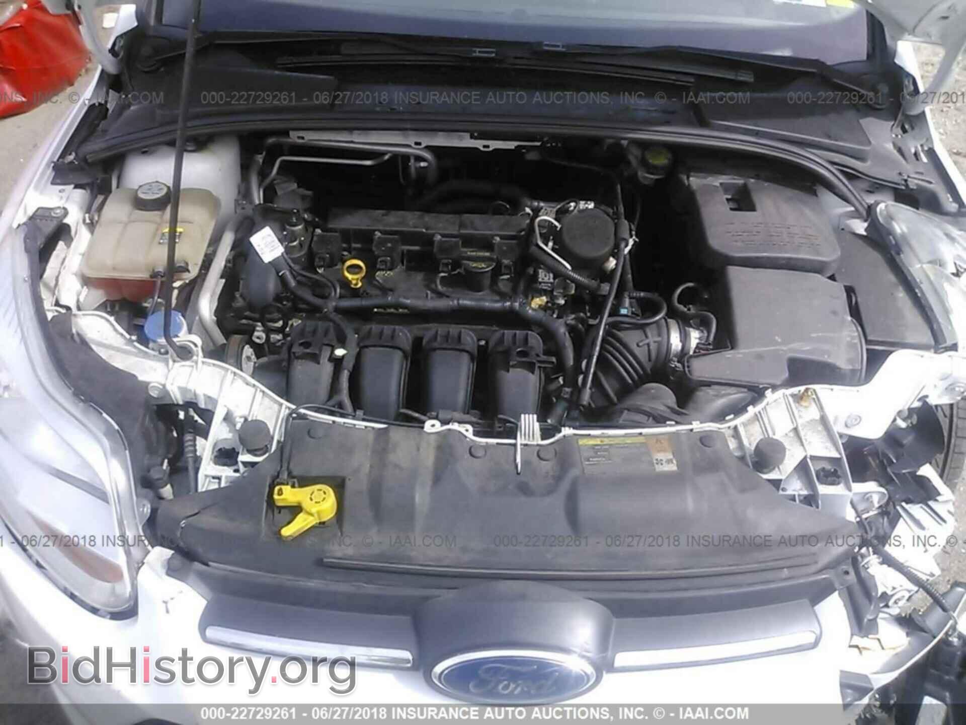2012 Ford Focus - VIN: 1FAHP3K25CL247859 - Photo 10