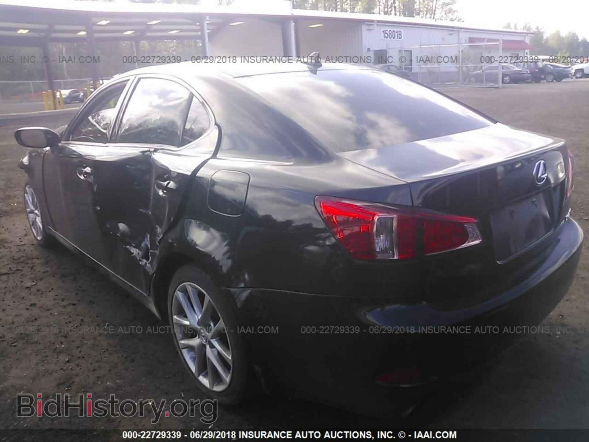 2011 Lexus Is - VIN: JTHCF5C28B5047643 - Photo 3