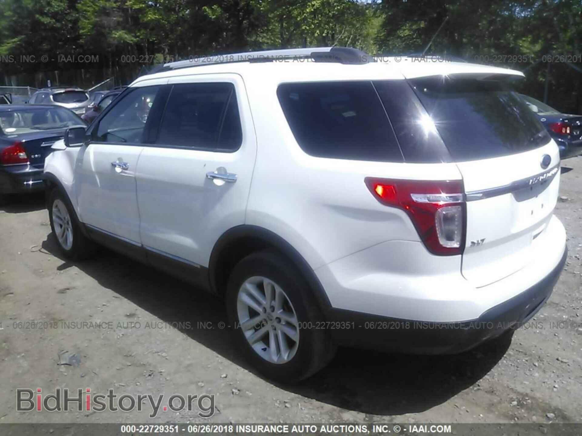 2011 Ford Explorer - VIN: 1FMHK8D86BGA74606 - Фото 3