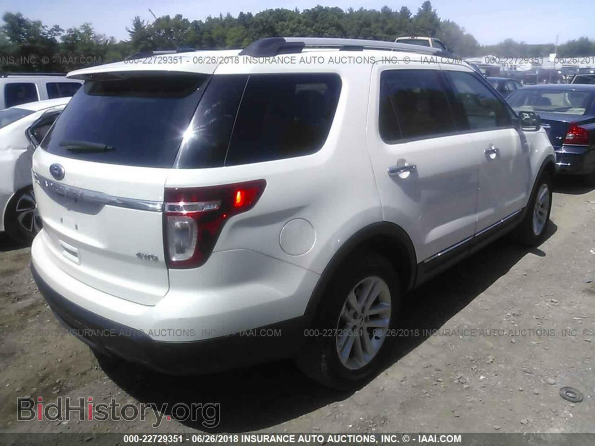 2011 Ford Explorer - VIN: 1FMHK8D86BGA74606 - Фото 4