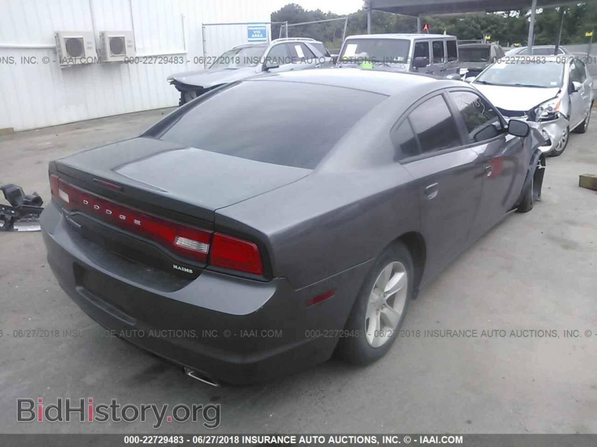 2013 Dodge Charger - VIN: 2C3CDXBG4DH636687 - Фото 4
