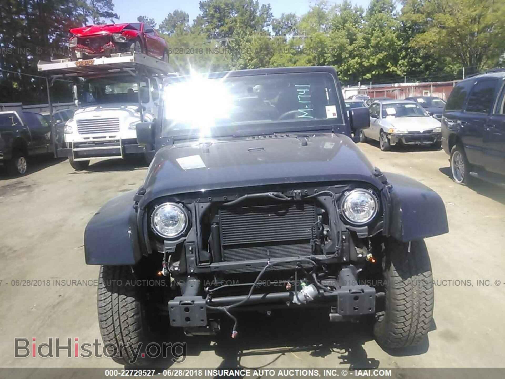 2017 Jeep Wrangler - VIN: 1C4BJWEG3HL723981 - Фото 6