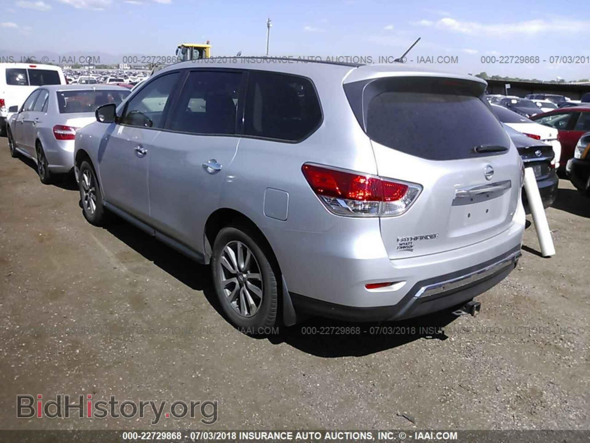 2014 Nissan Pathfinder - VIN: 5N1AR2MM9EC631821 - Фото 3