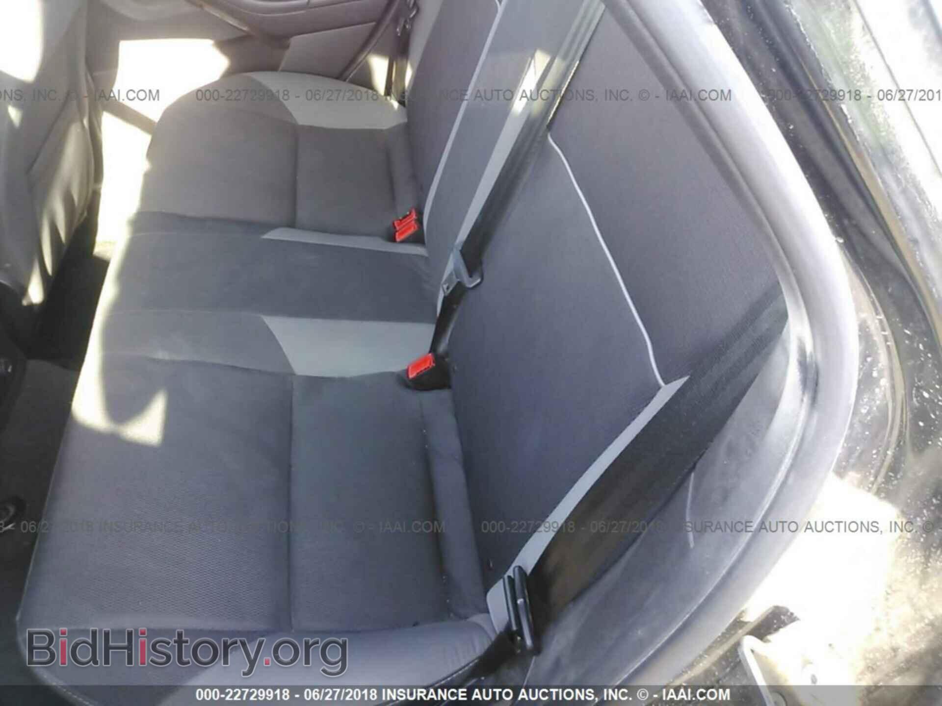 2013 Ford Focus - VIN: 1FADP3F24DL296027 - Photo 8