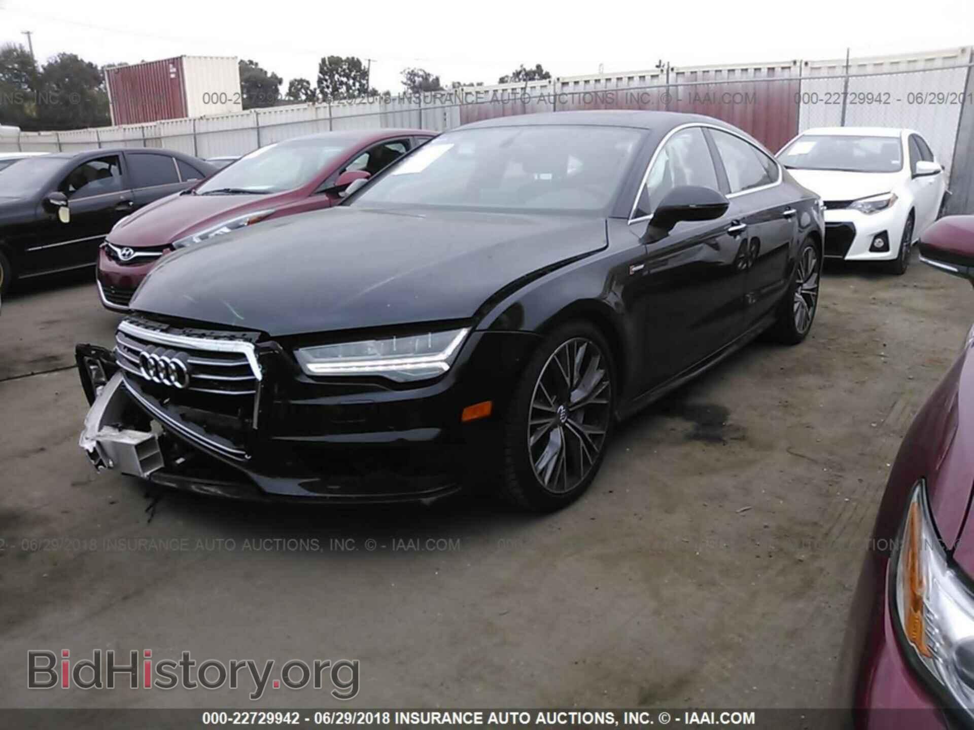 2017 Audi A7 - VIN: WAUW2AFC8HN029060 - Фото 2