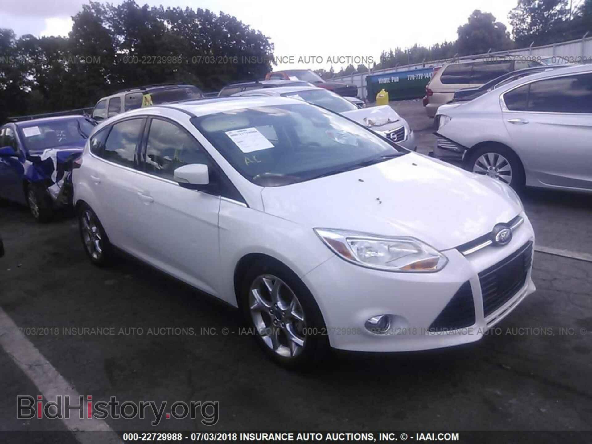 Photo 1FAHP3M26CL219646 - Ford Focus 2012
