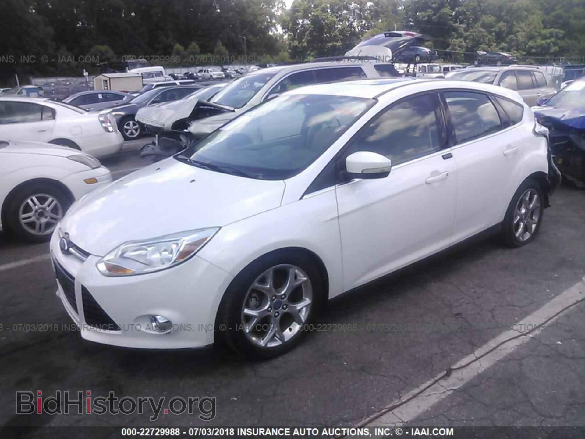 2012 Ford Focus - VIN: 1FAHP3M26CL219646 - Photo 2