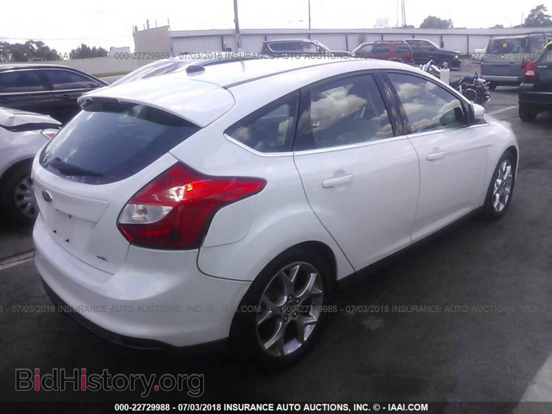 2012 Ford Focus - VIN: 1FAHP3M26CL219646 - Photo 4