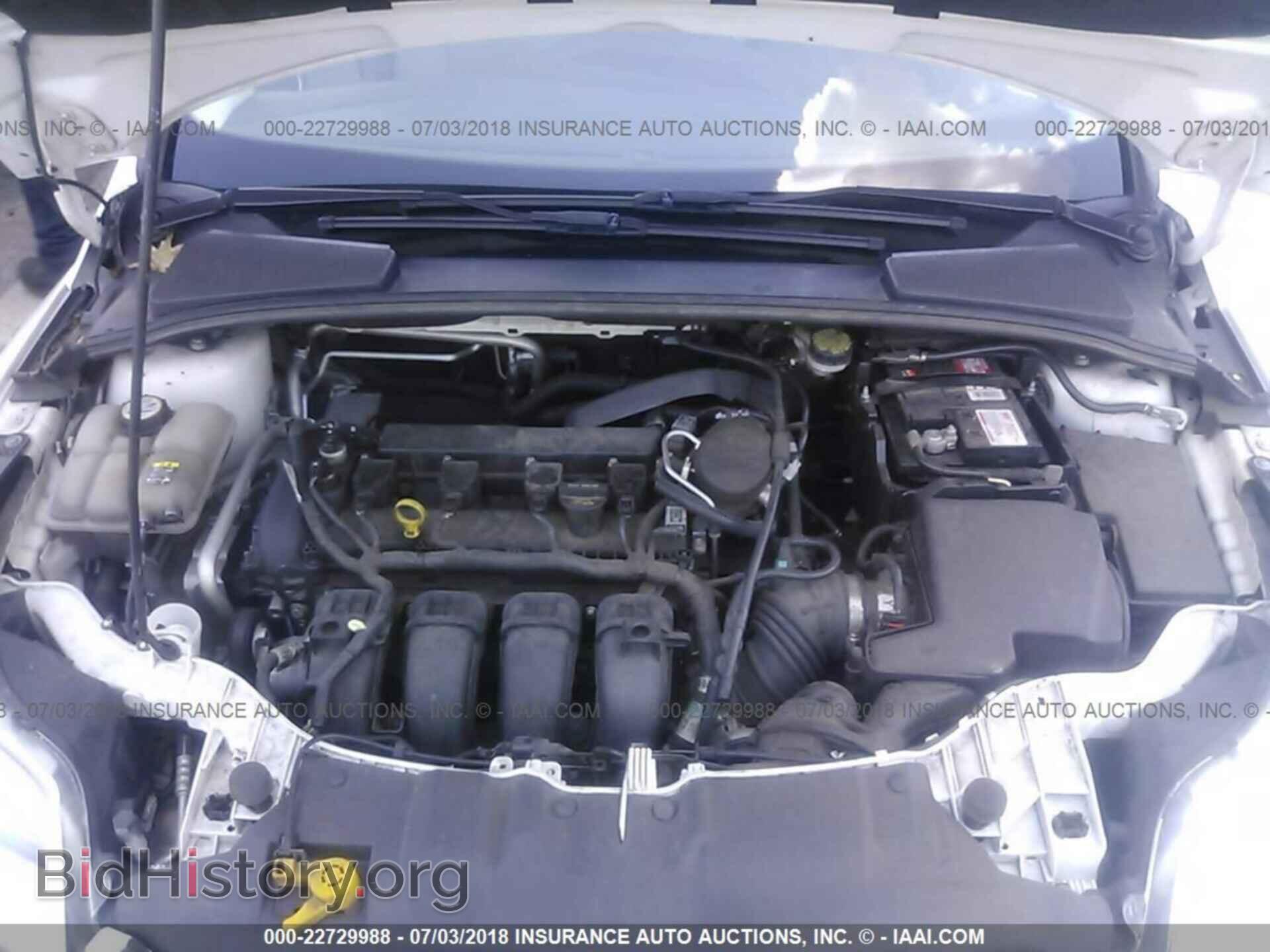 2012 Ford Focus - VIN: 1FAHP3M26CL219646 - Photo 10