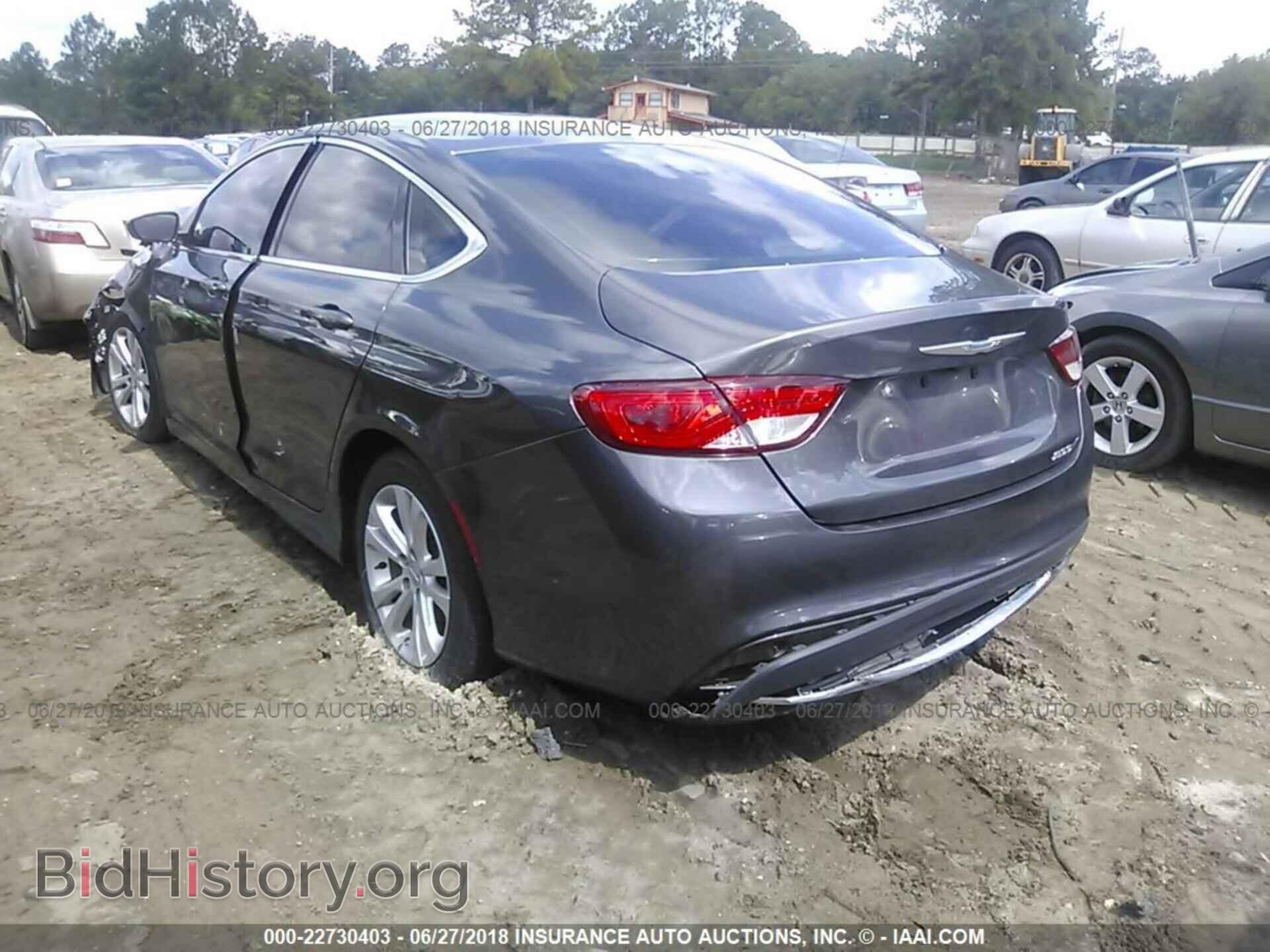 2015 Chrysler 200 - VIN: 1C3CCCABXFN547976 - Photo 3