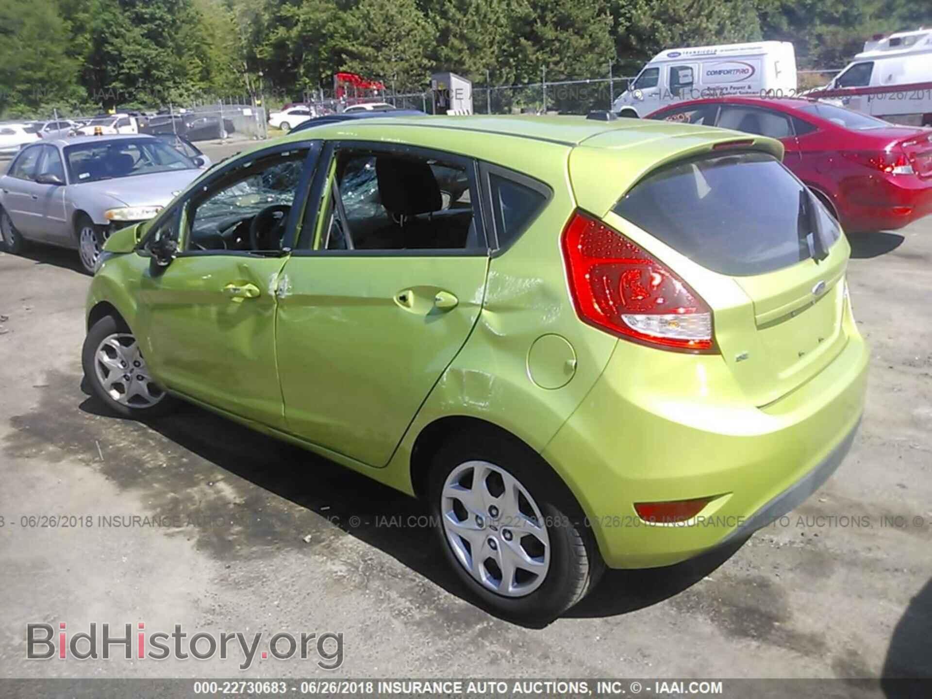 2011 Ford Fiesta - VIN: 3FADP4EJ4BM147028 - Фото 3
