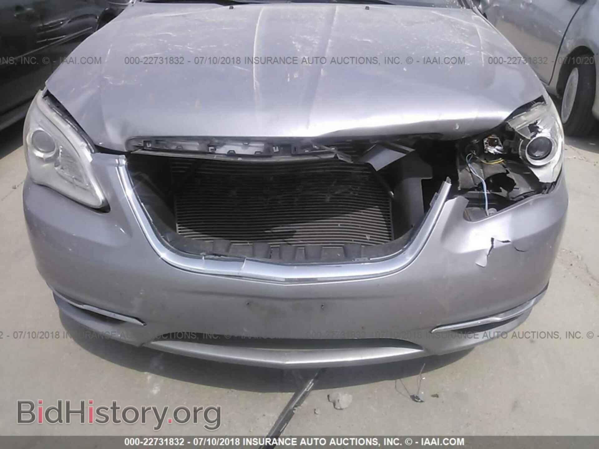 2013 Chrysler 200 - VIN: 1C3CCBBB5DN593429 - Фото 6