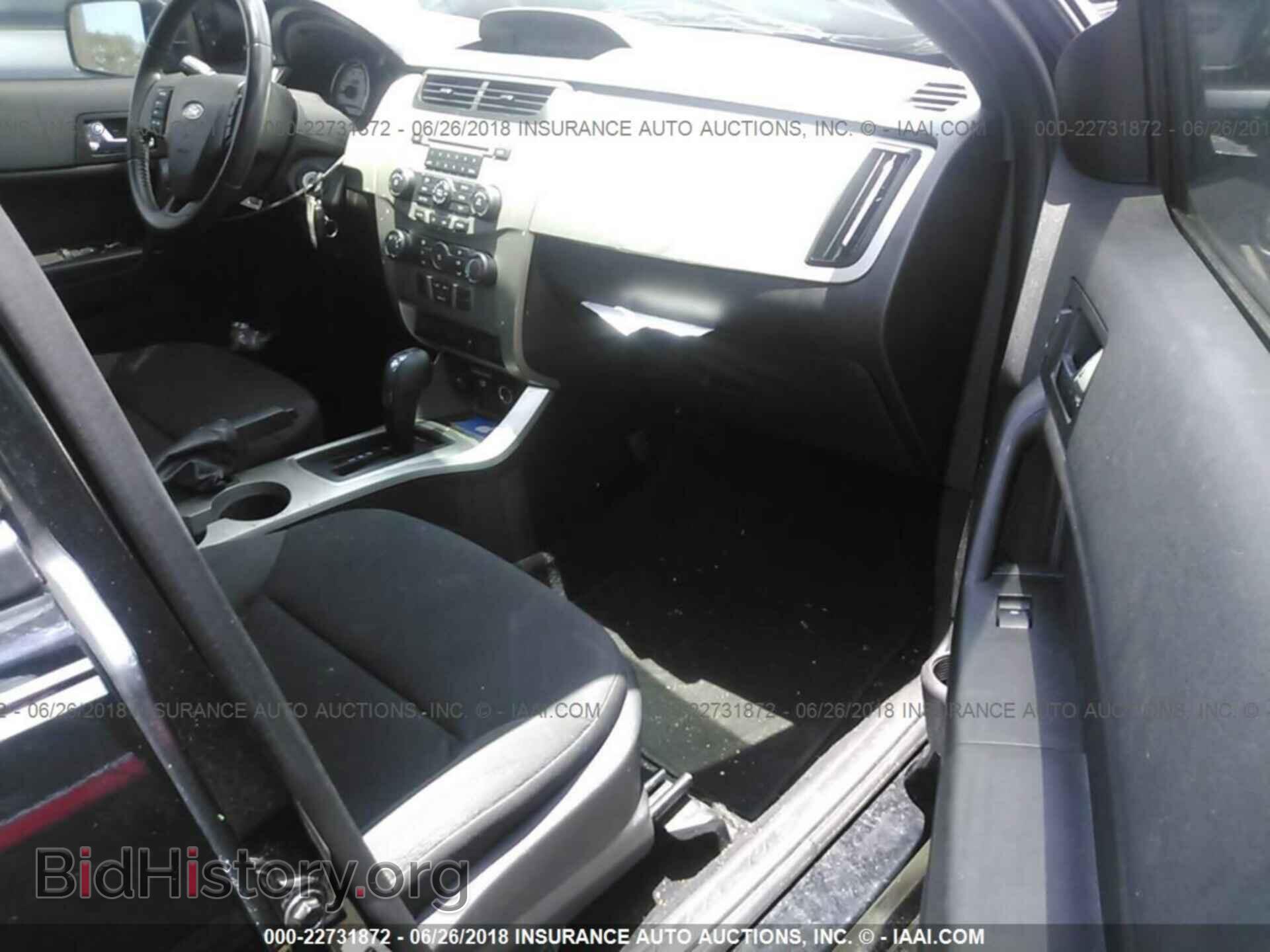 2011 Ford Focus - VIN: 1FAHP3GN5BW142514 - Фото 5