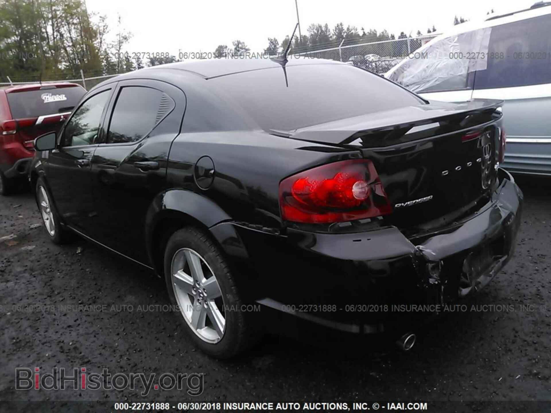 2012 Dodge Avenger - VIN: 1C3CDZBG7CN200529 - Photo 3