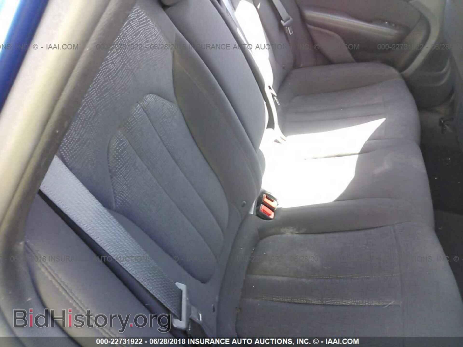 2015 Chrysler 200 - VIN: 1C3CCCAB2FN718543 - Photo 8