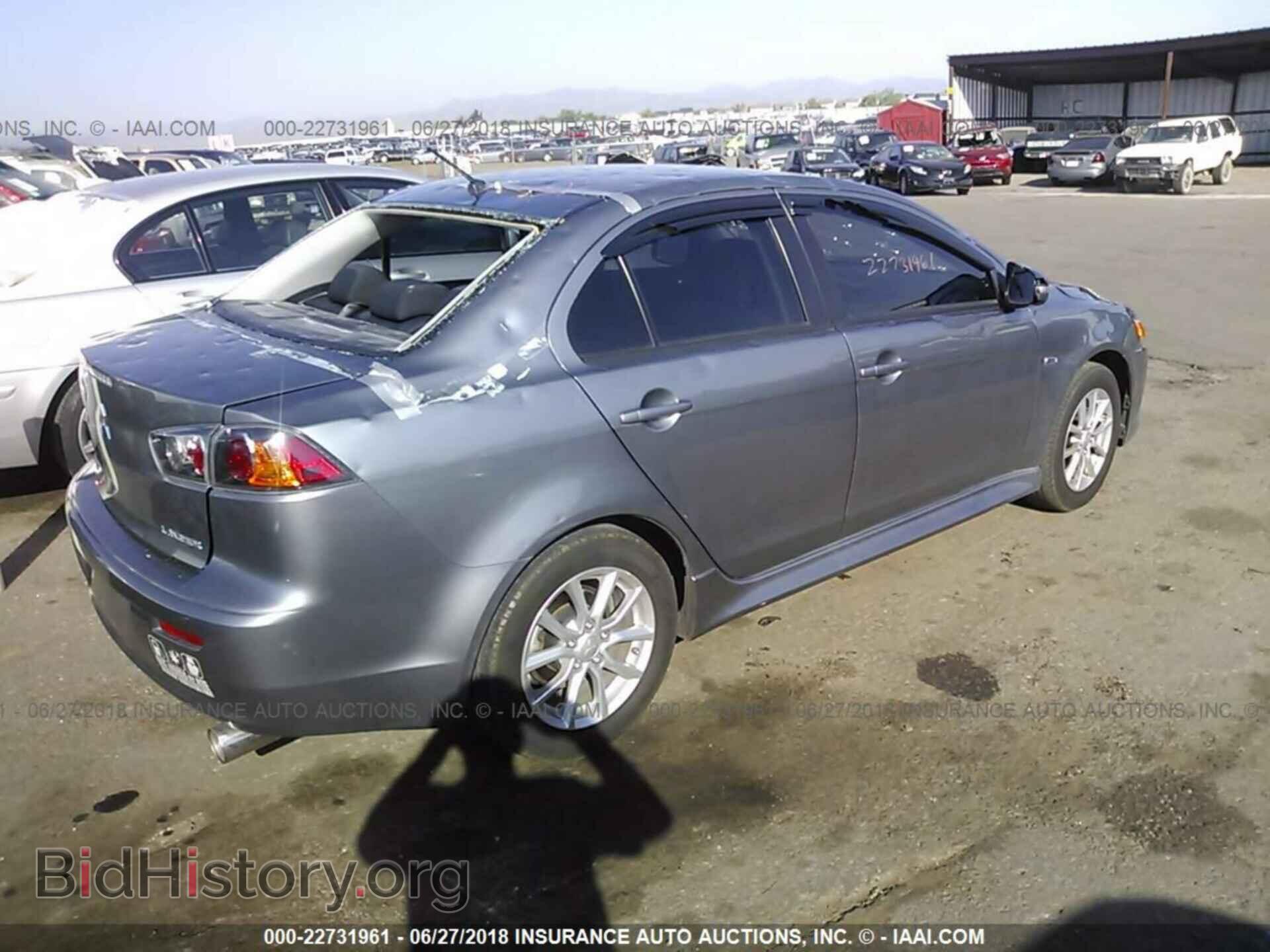 2016 Mitsubishi Lancer - VIN: JA32U2FU8GU007475 - Фото 4