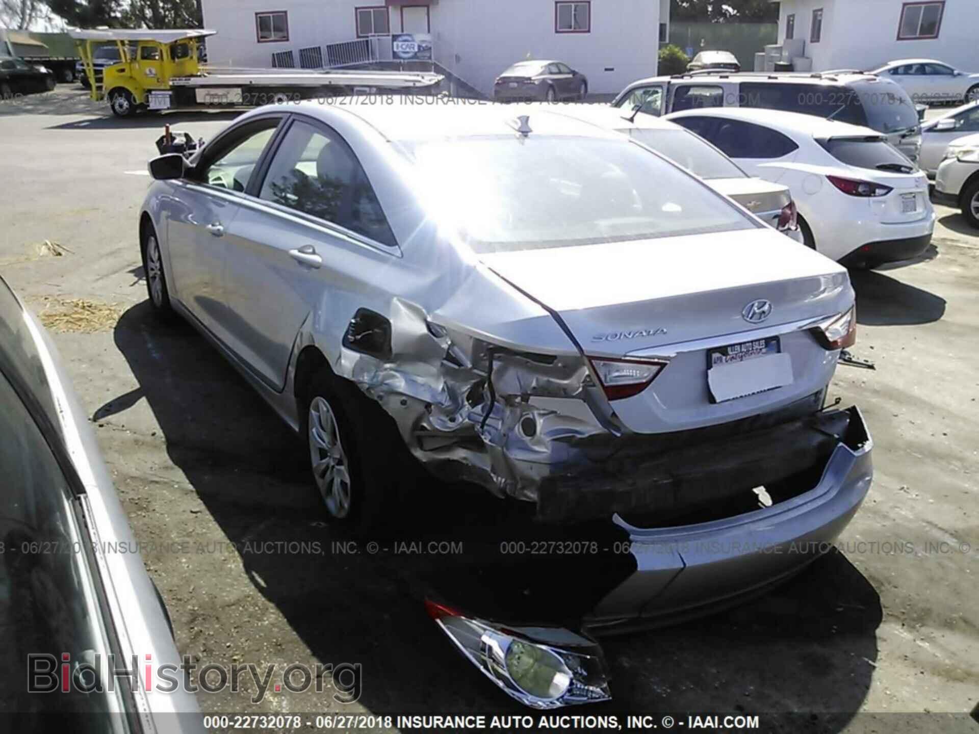 2012 Hyundai Sonata - VIN: 5NPEB4AC9CH457607 - Фото 3