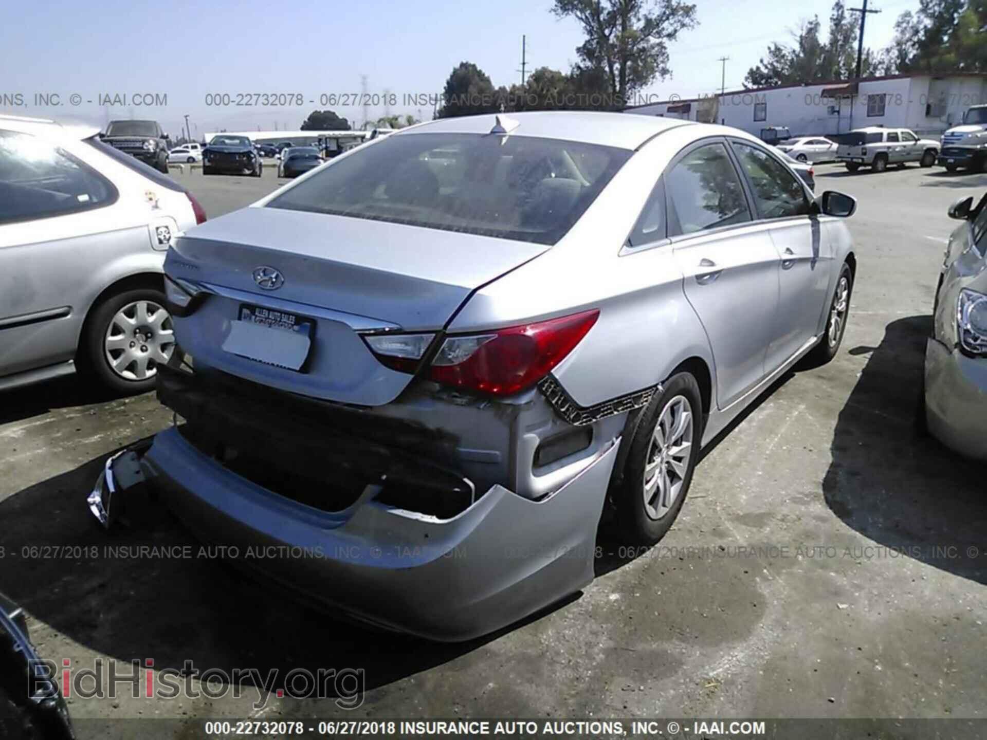 2012 Hyundai Sonata - VIN: 5NPEB4AC9CH457607 - Фото 4