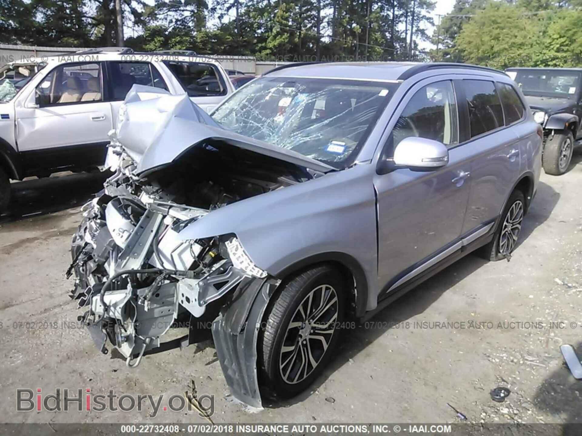 2016 Mitsubishi Outlander - VIN: JA4AD3A35GZ059595 - Фото 2