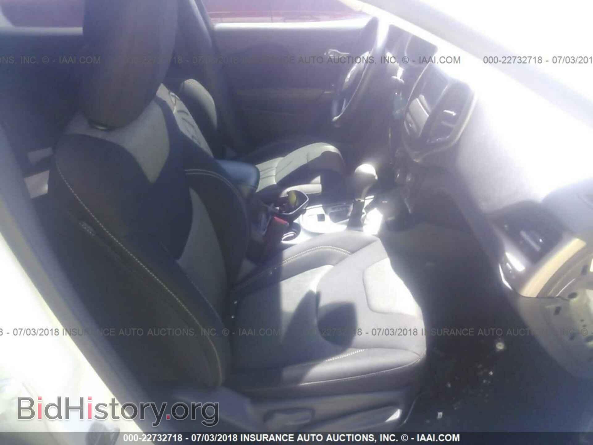 2015 Jeep Cherokee - VIN: 1C4PJMAB7FW528711 - Фото 5