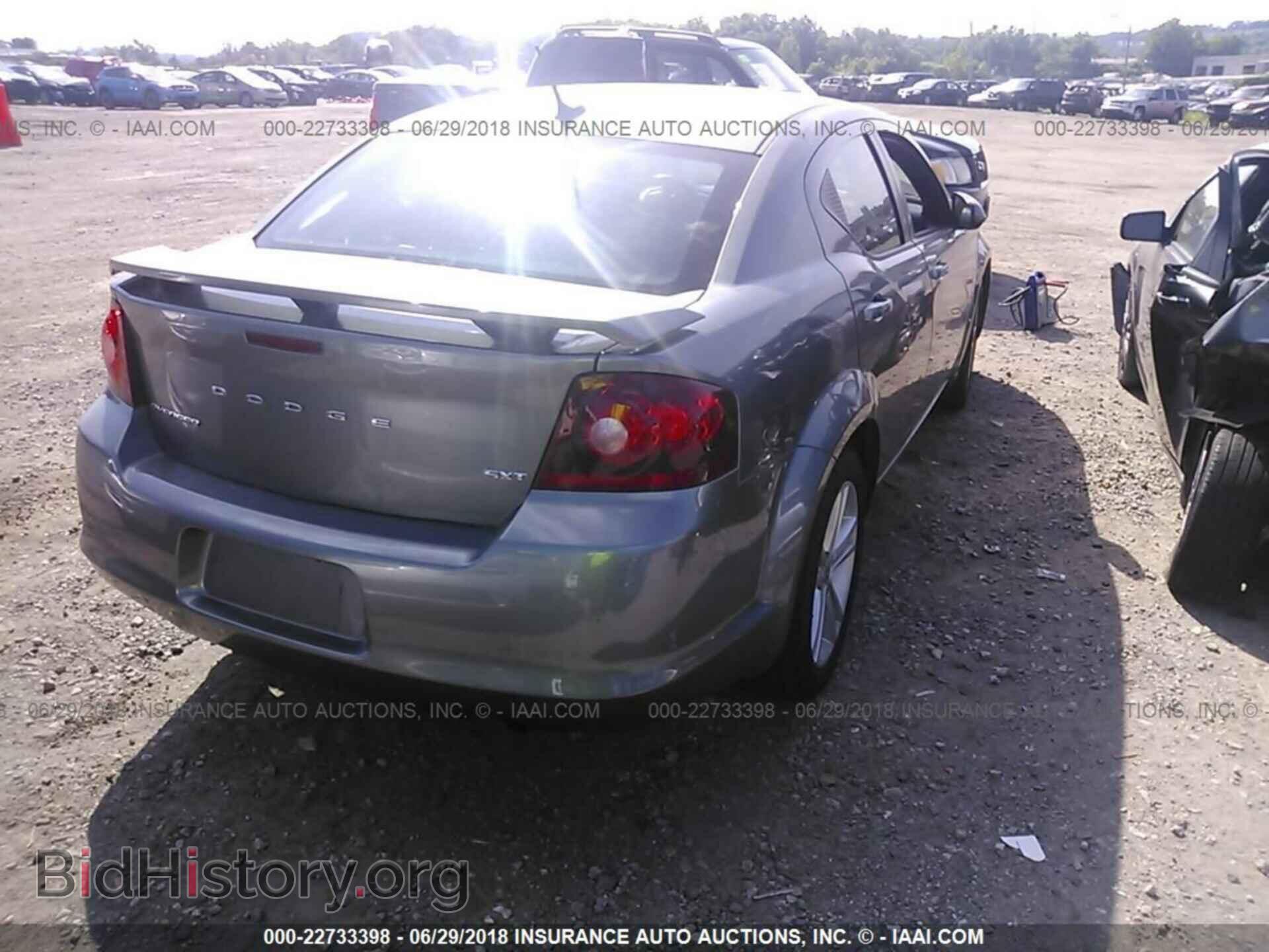 2013 Dodge Avenger - VIN: 1C3CDZCB3DN620583 - Photo 4