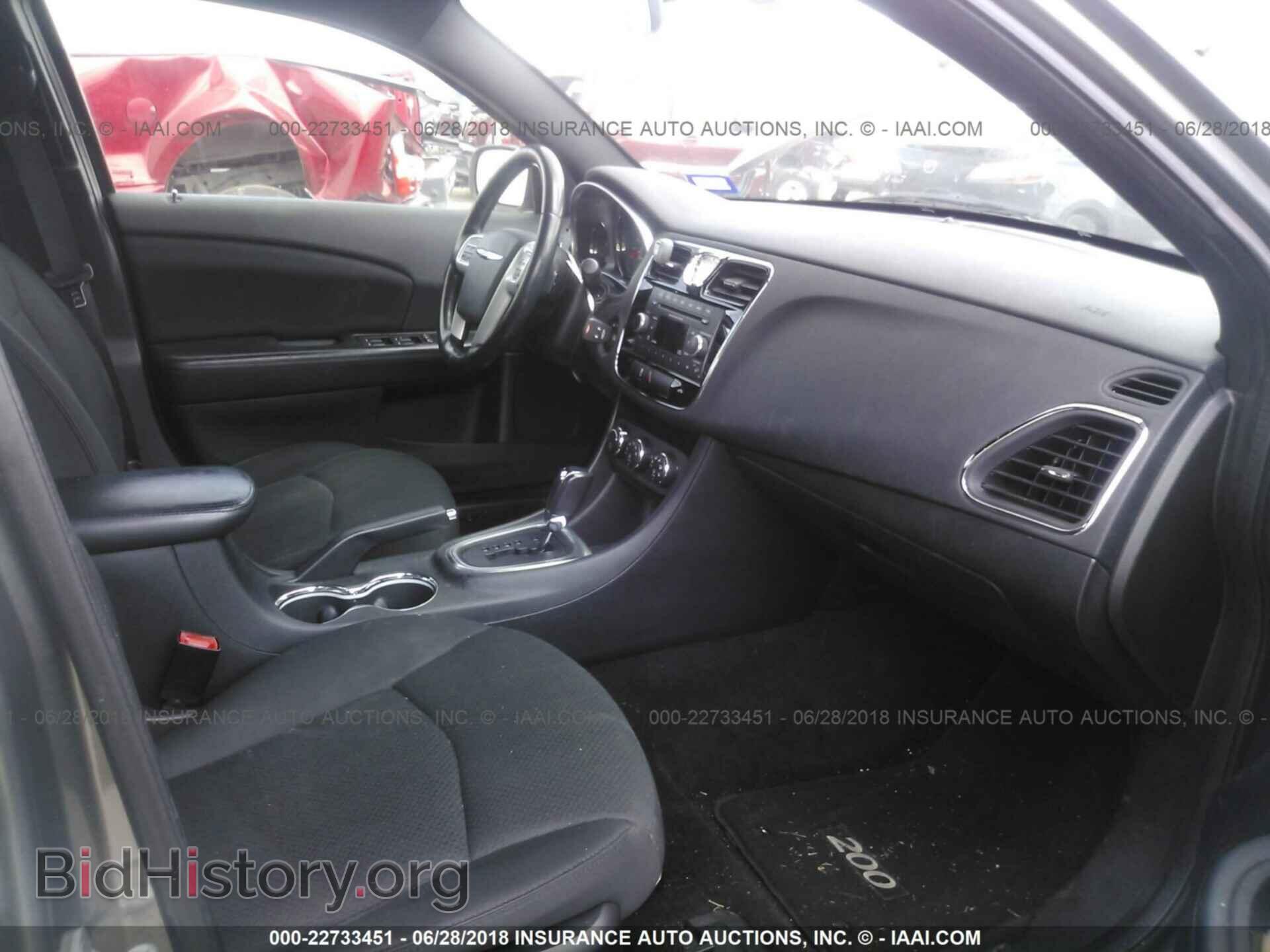 2012 Chrysler 200 - VIN: 1C3CCBBB9CN103749 - Photo 5