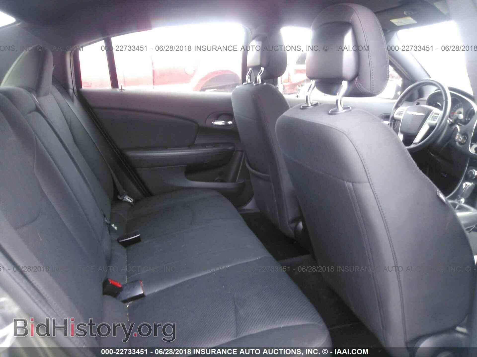 2012 Chrysler 200 - VIN: 1C3CCBBB9CN103749 - Photo 8