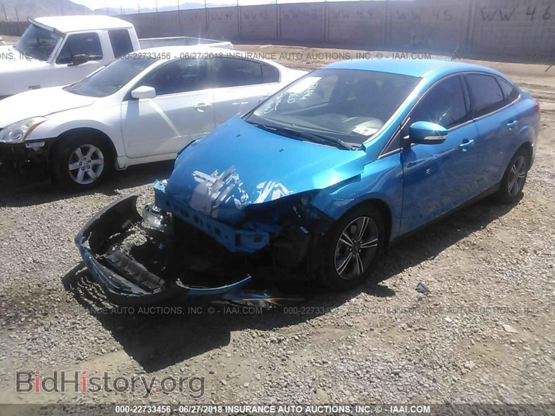 2014 Ford Focus - VIN: 1FADP3F20EL341532 - Photo 2