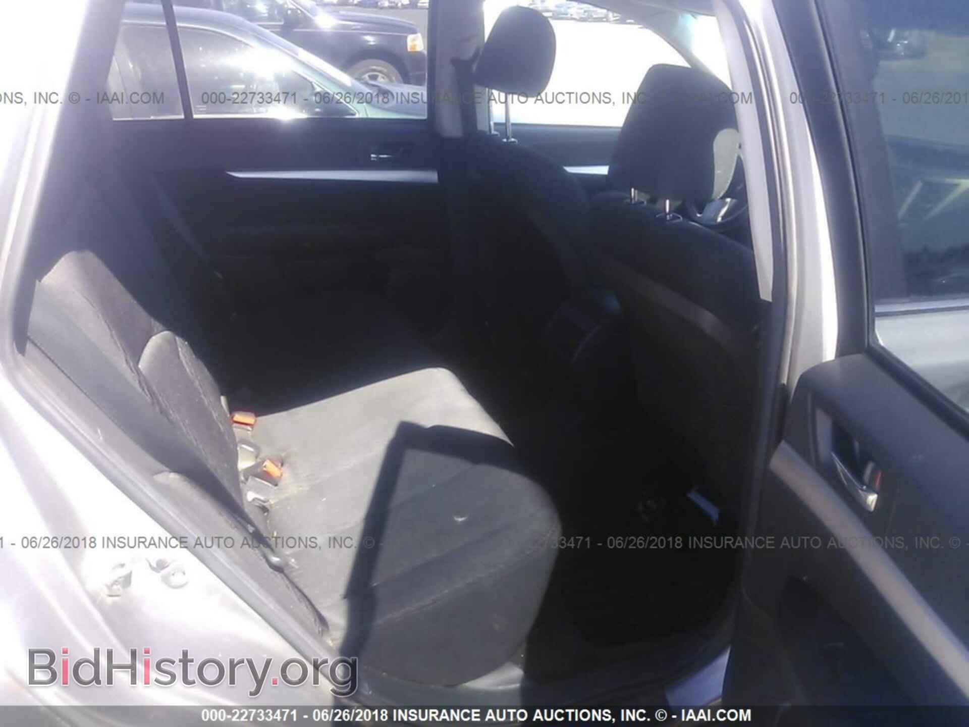 2011 Subaru Outback - VIN: 4S4BRCHC4B1418097 - Фото 8