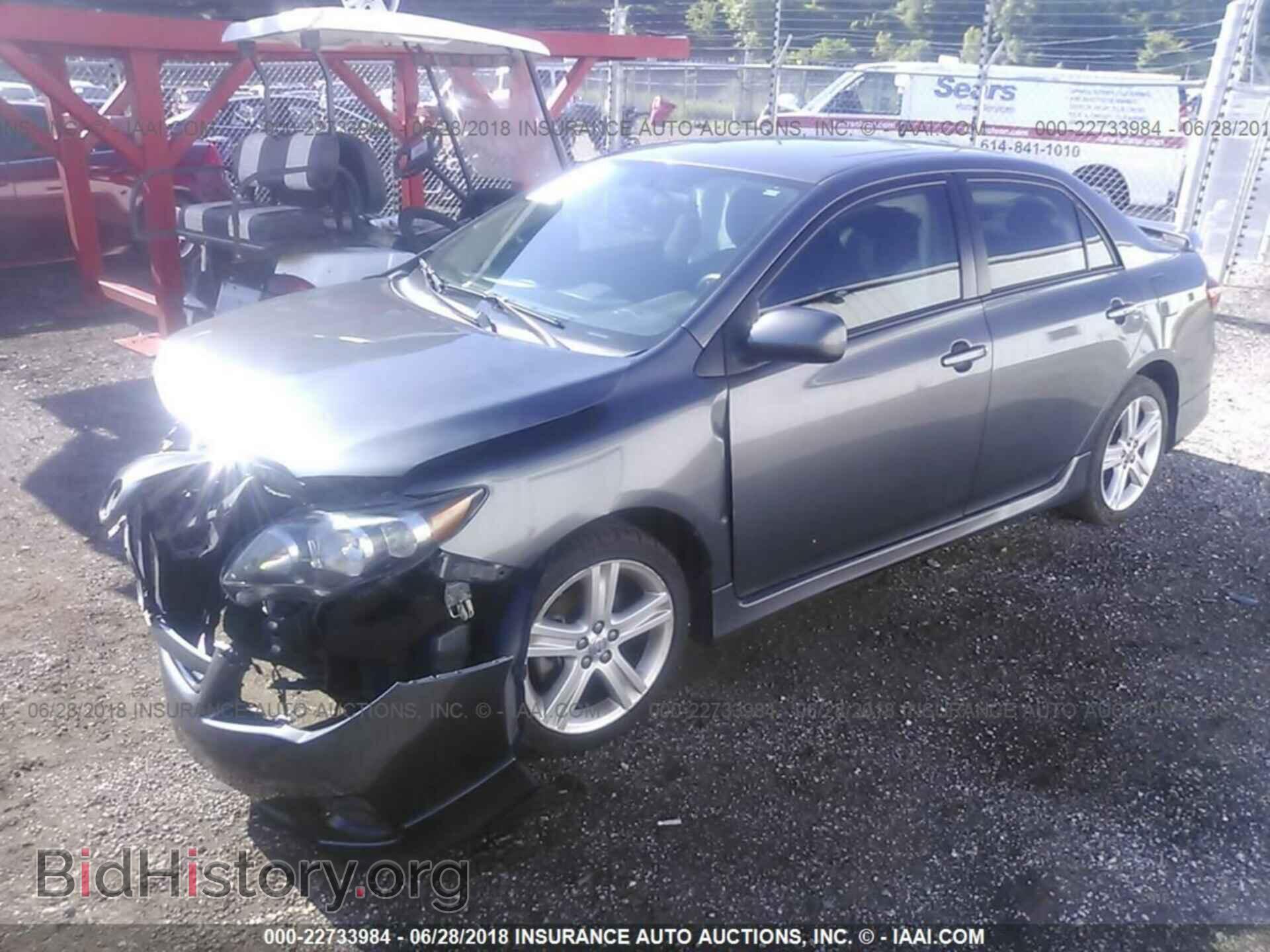 2013 Toyota Corolla - VIN: 2T1BU4EE7DC933642 - Photo 2