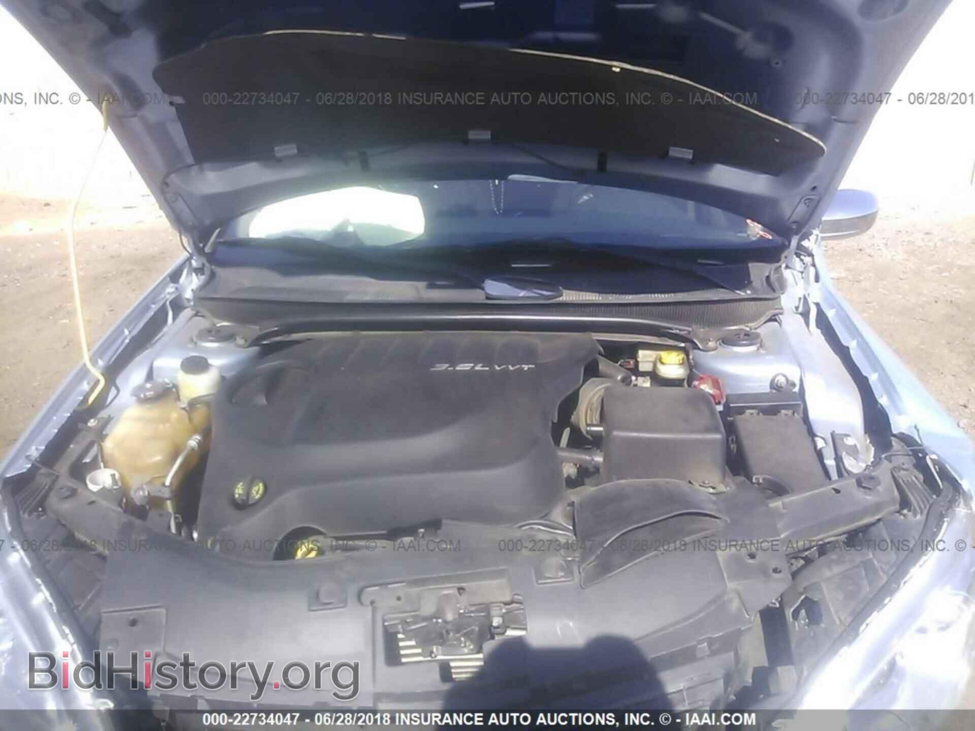 2013 Chrysler 200 - VIN: 1C3CCBCG1DN636464 - Photo 10