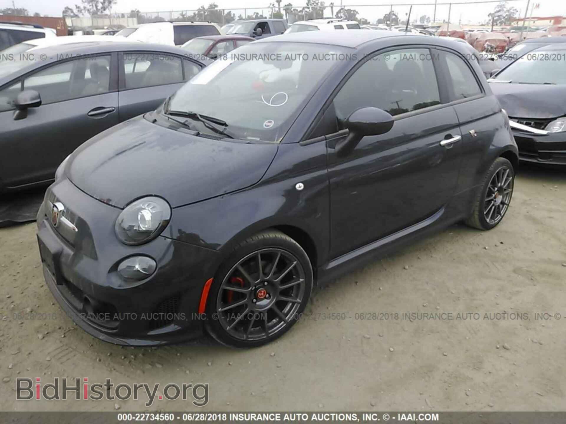 2017 Fiat 500 - VIN: 3C3CFFFH2HT661625 - Photo 2