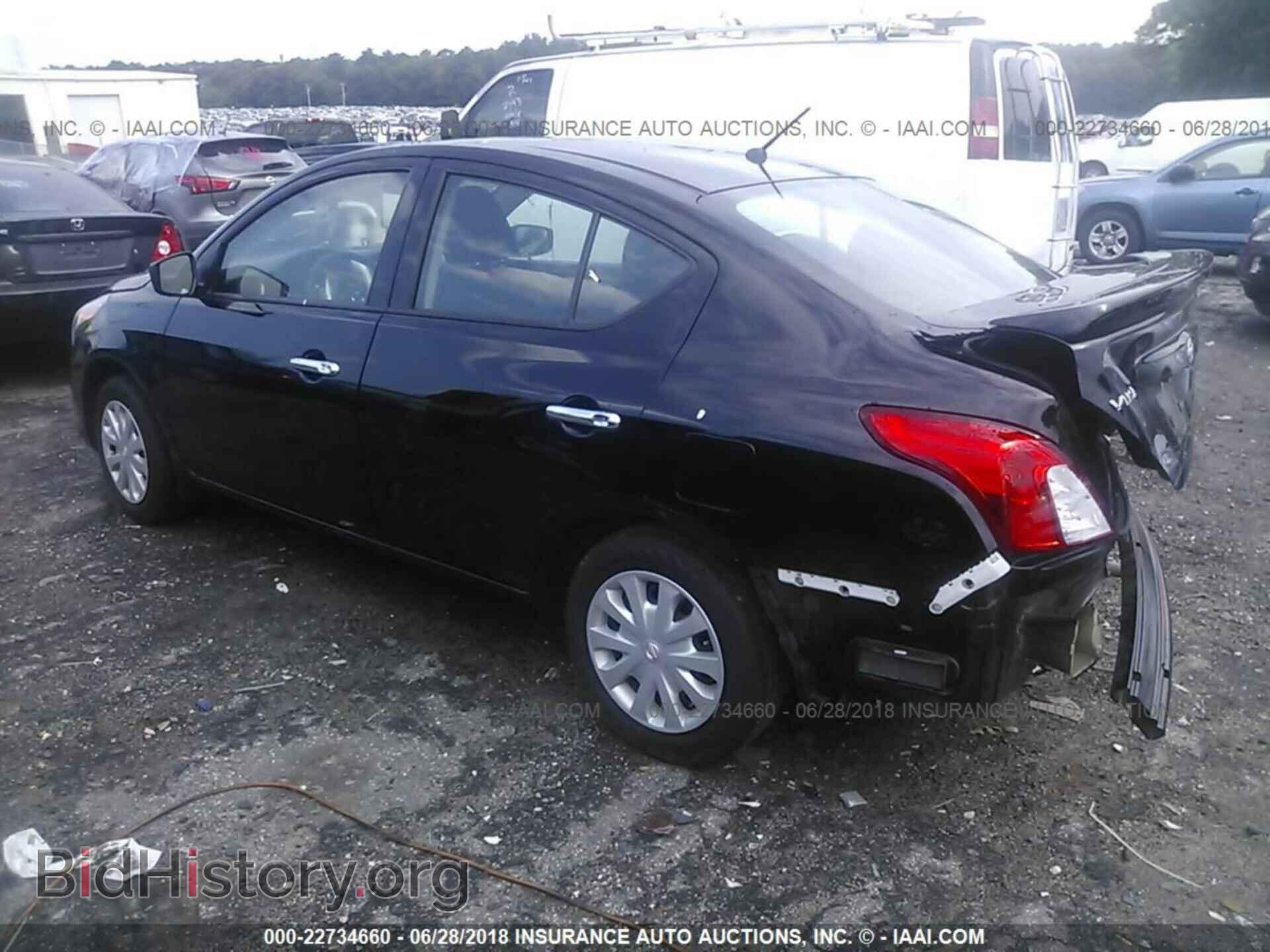 2017 Nissan Versa - VIN: 3N1CN7AP0HL898457 - Фото 3