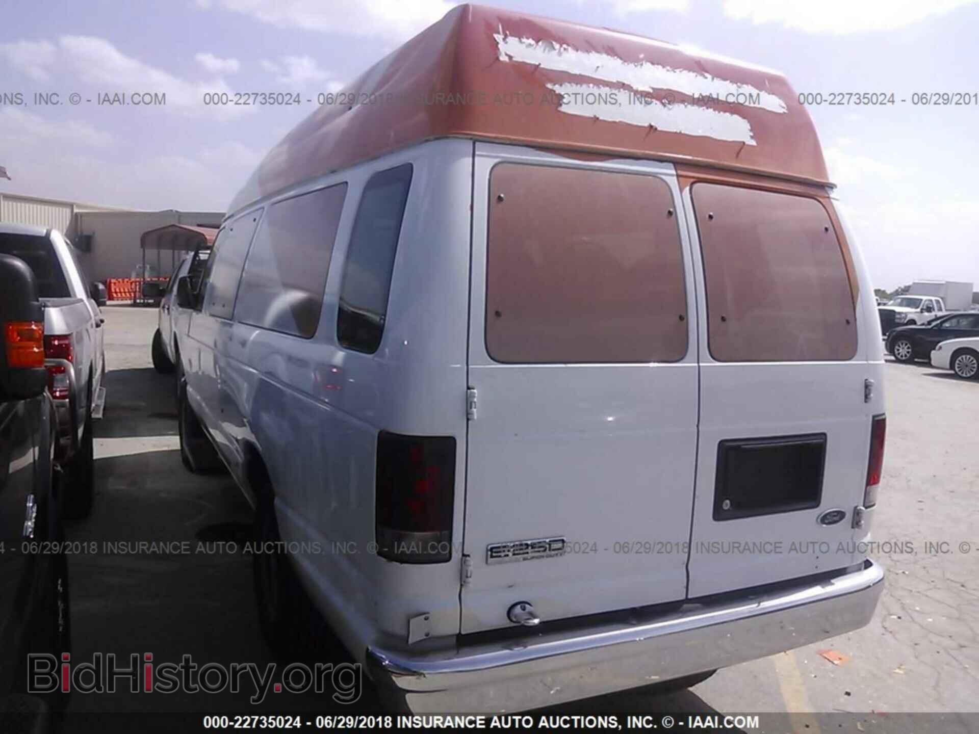 2011 Ford Econoline - VIN: 1FTNS2EL5BDB32018 - Photo 3