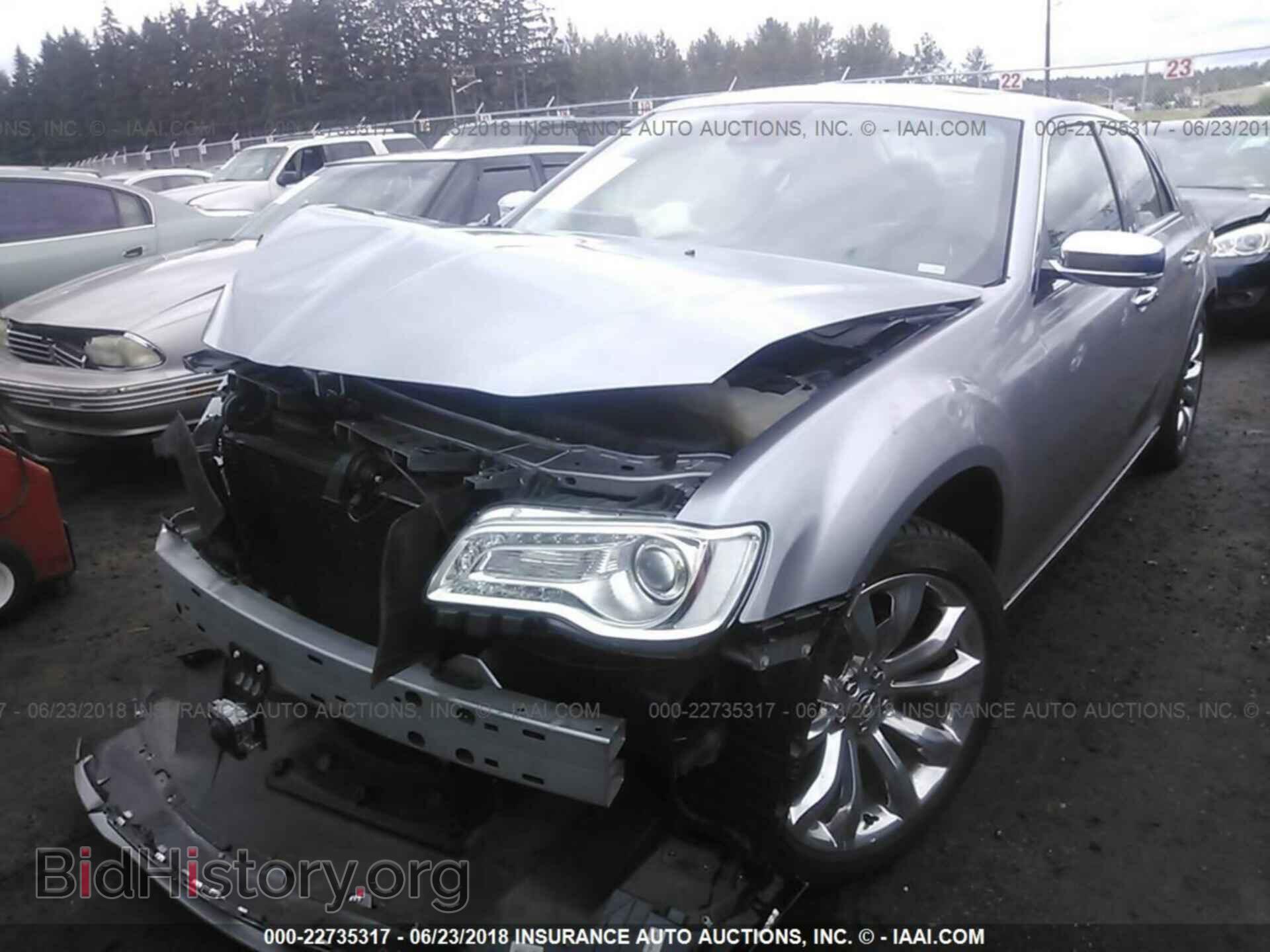 2017 Chrysler 300c - VIN: 2C3CCAEG0HH579857 - Фото 2