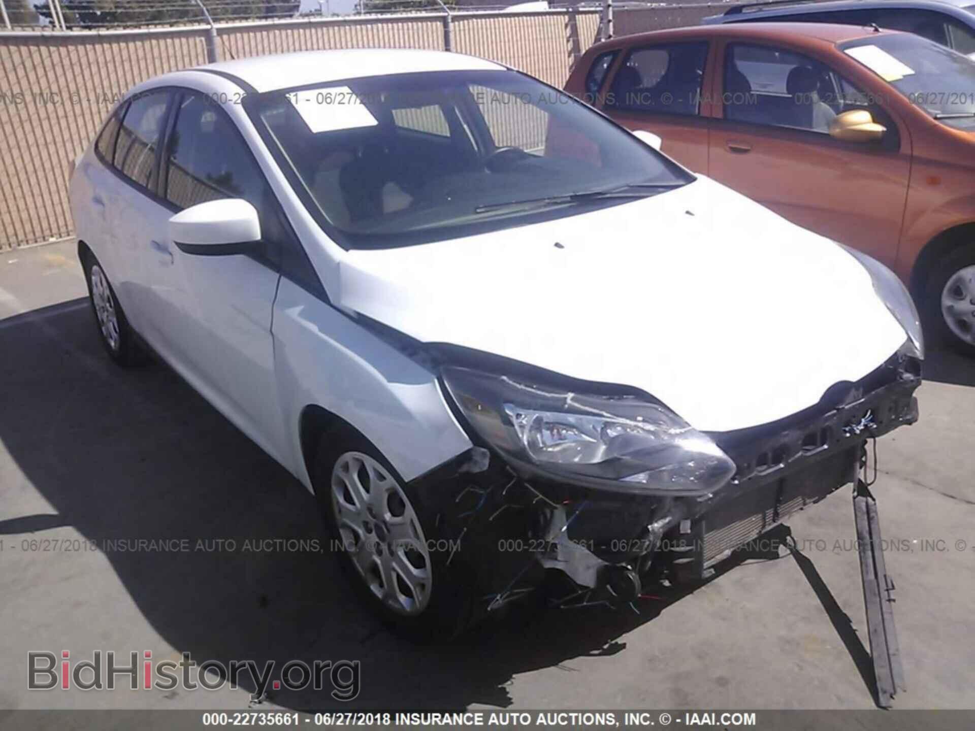 Photo 1FAHP3F20CL185569 - Ford Focus 2012