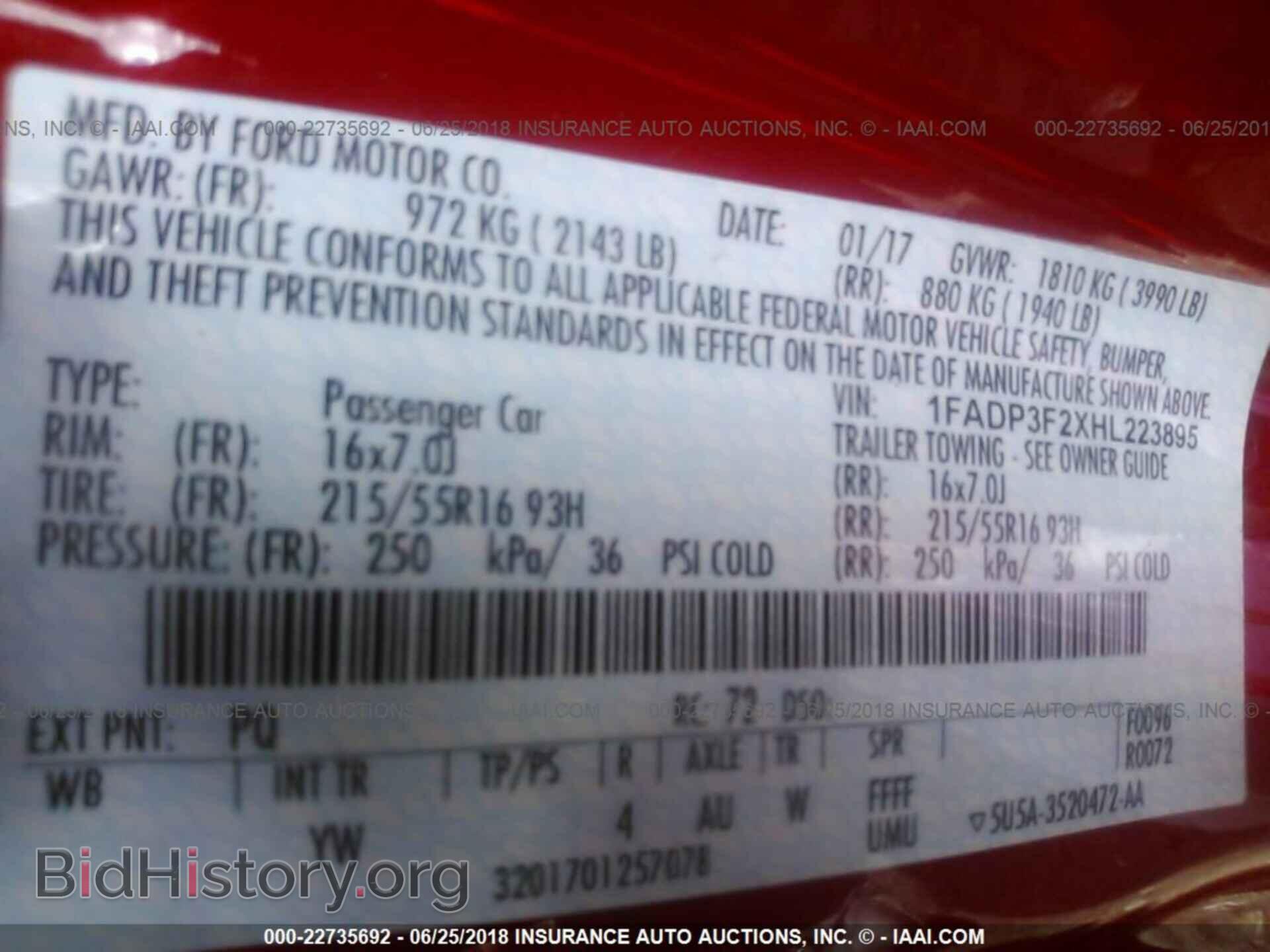 2017 Ford Focus - VIN: 1FADP3F2XHL223895 - Photo 9