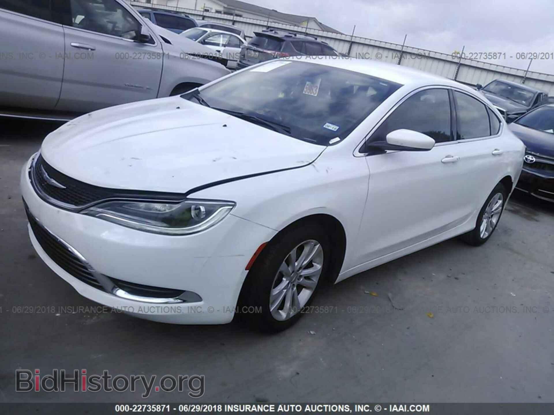 2016 Chrysler 200 - VIN: 1C3CCCAB4GN136056 - Фото 2