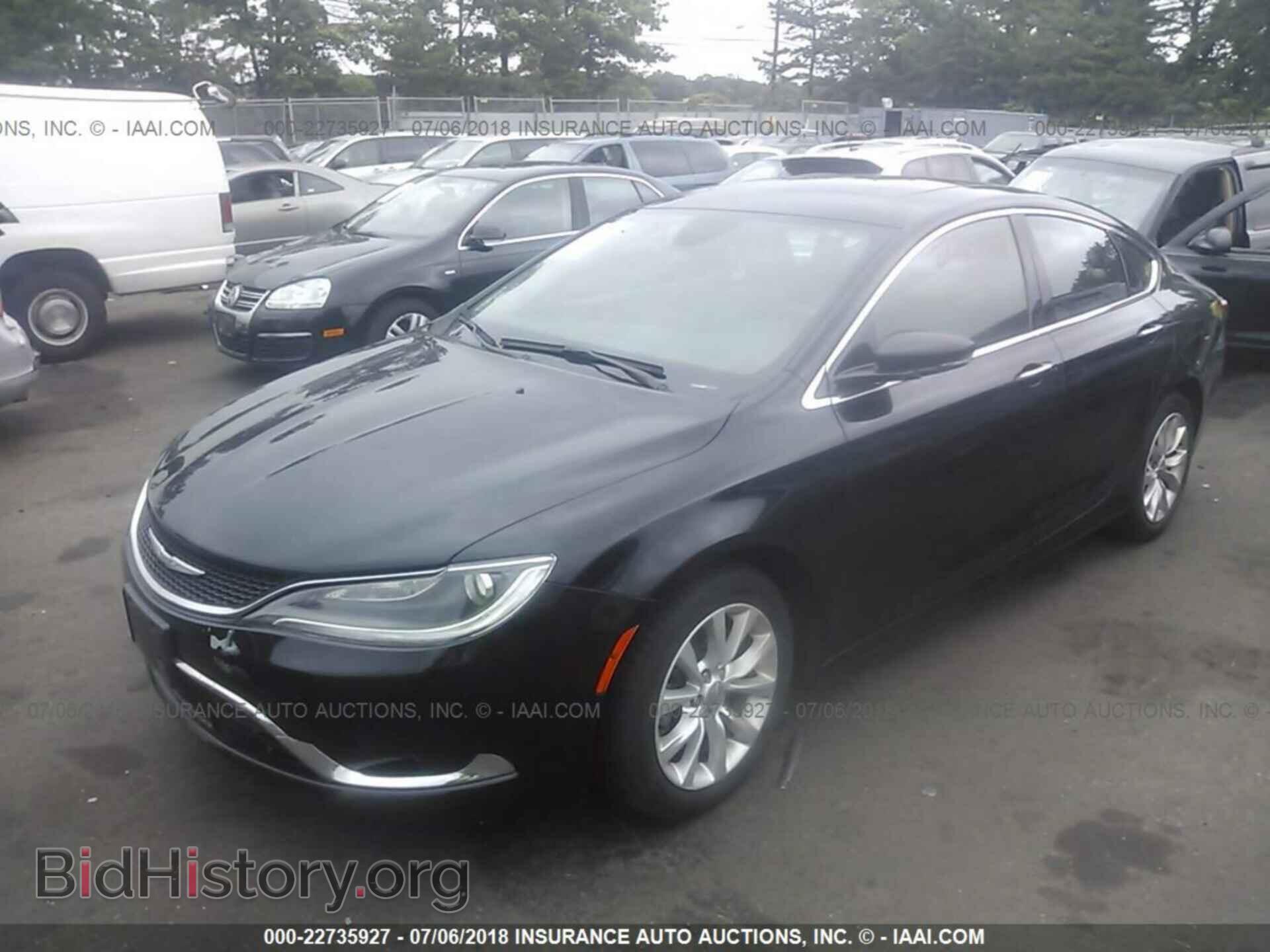 2015 Chrysler 200 - VIN: 1C3CCCCG2FN515919 - Photo 2